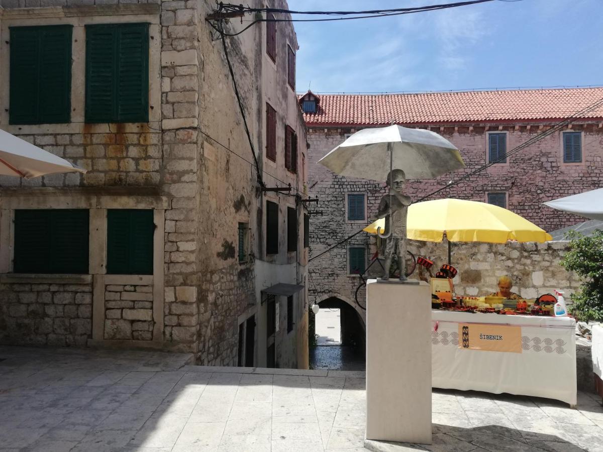 2 Cannons/Old Town Šibenik Kültér fotó